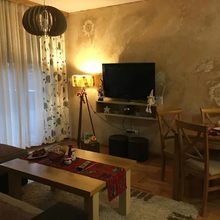 Lara,zlatibor * Zlatibor